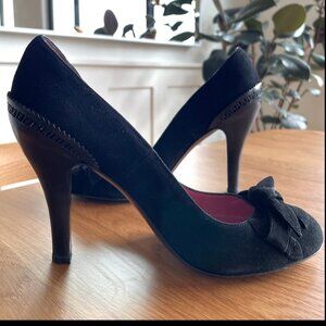 Vintage FENDI Black Suede Heels - Size 36 (US 6) - Excellent Condition